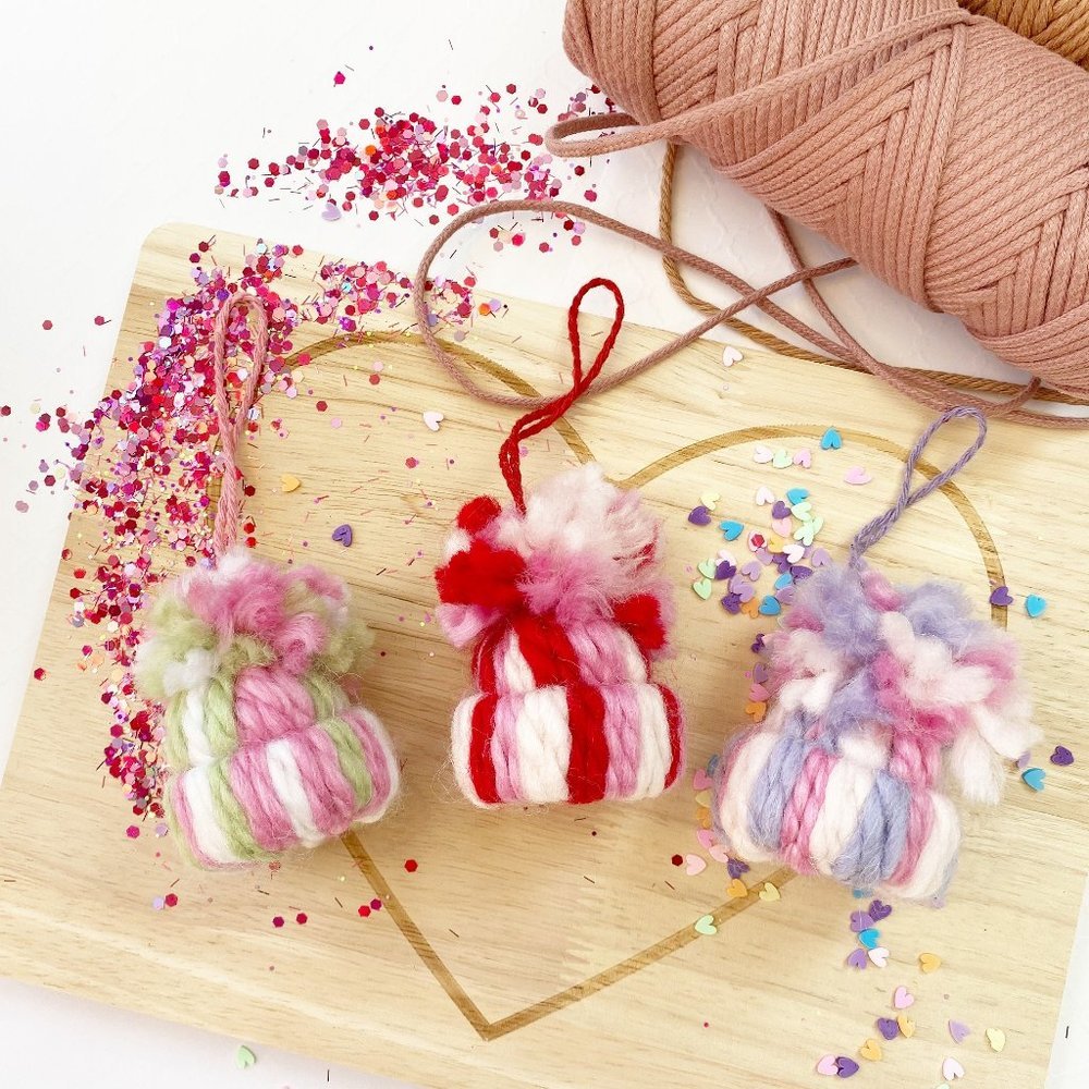 Valentine's Day Handmade Winter Mini Knit Hat Charm Gift Wrap Hanging Charm Gift